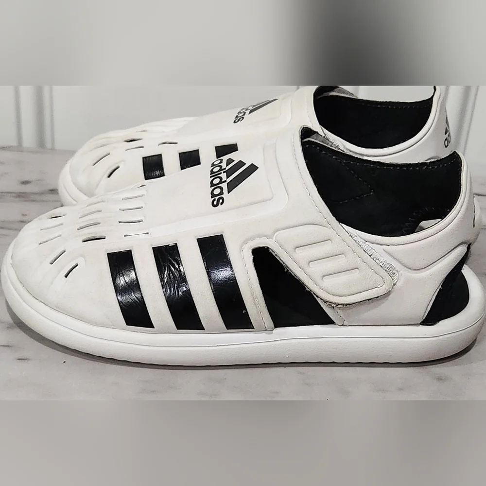 Adidas white black water shoes kid's size 1